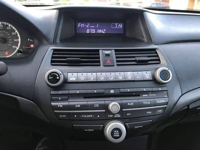 2010 Honda Accord LX 4dr Sedan 5A